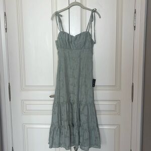 Lulus sage dress midi dress